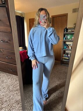 Aerie Light Blue Ribbed Two-Piece Lounge Set